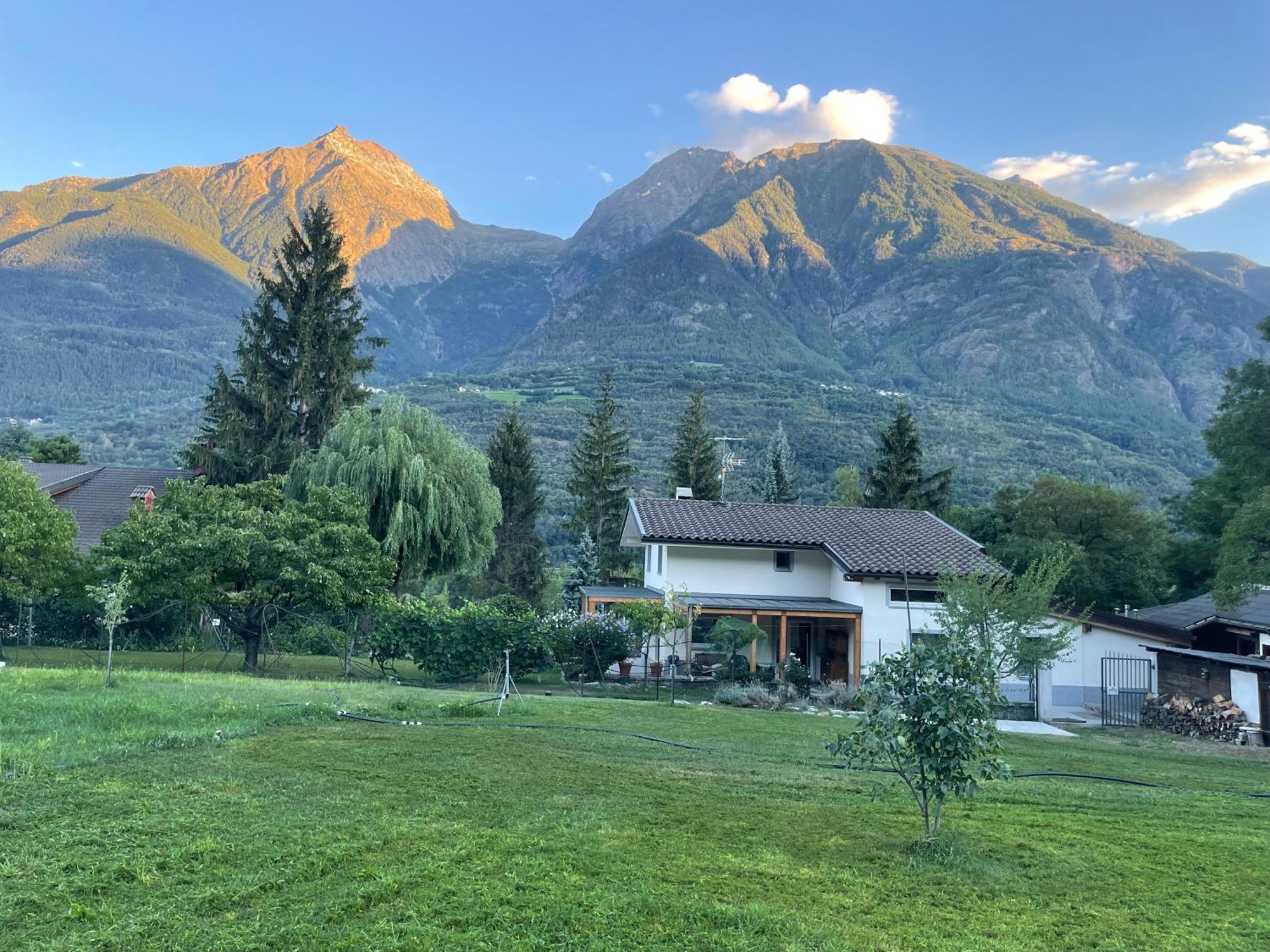 Апартаменти La Casina Di Oscar Ad Ao V Combe Vda Quart 0014 E 00I6 Екстер'єр фото